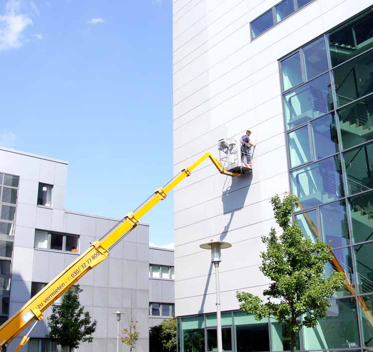 Gleichfeld Fassadenreinigung-Berlin-Brandenburg