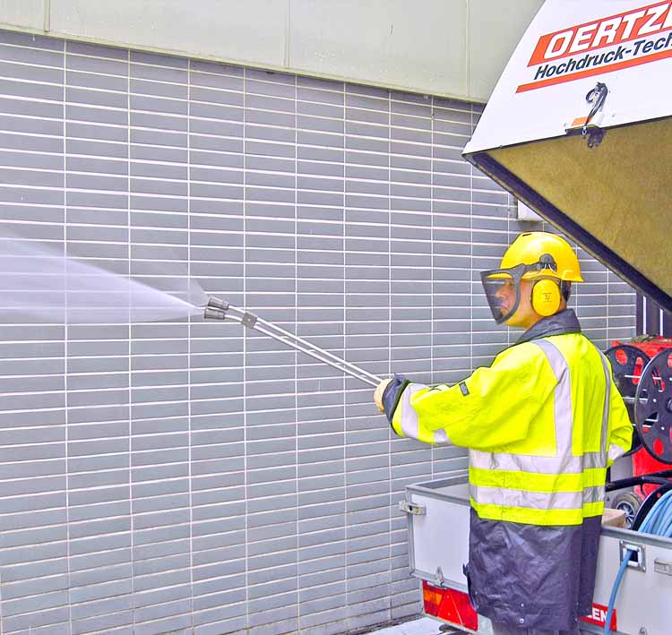 Gleichfeld Fassadenreinigung-Berlin-Brandenburg